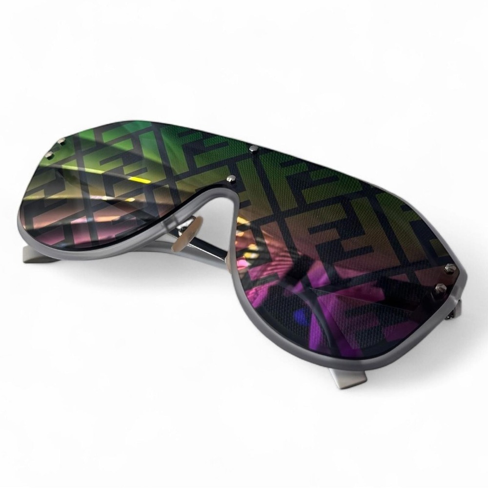 Fendi FF Fabulous Shield Sunglasses M0039/G/S Oversized Yellow Green Pink - Picture 2 of 7